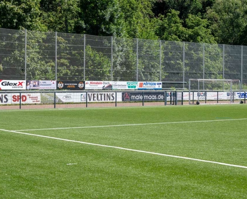 Bannerwerbung Sportplatz